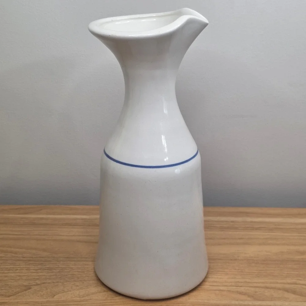 Unbranded House‎ Wine Ceramic Carafe Pitcher White Blue Vintage Bistro 10.5in